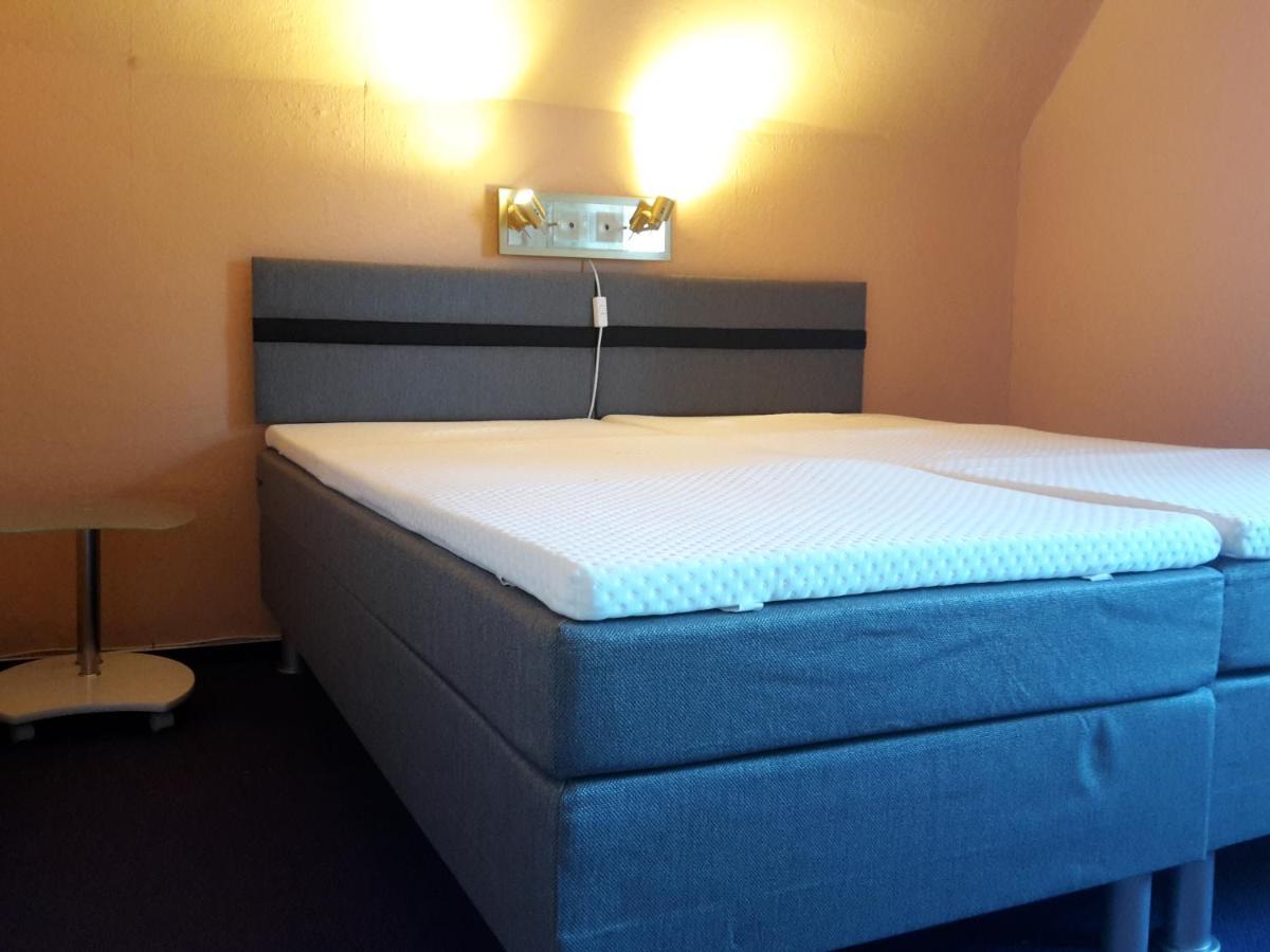 Ferienwohnung Dresden West * Dresden